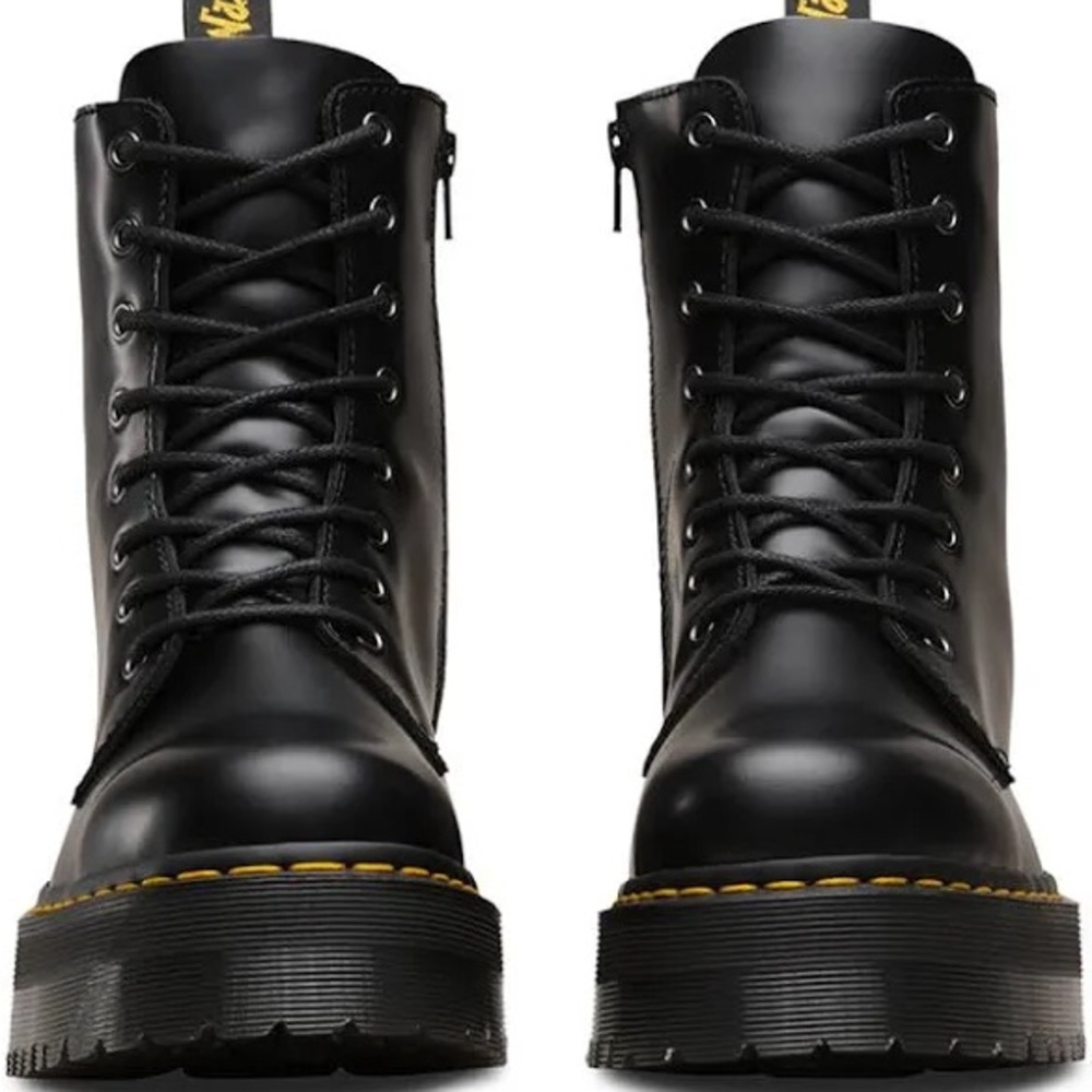 Dr Martens JADON BOOT SMOOTH LEATHER PLATFORMS